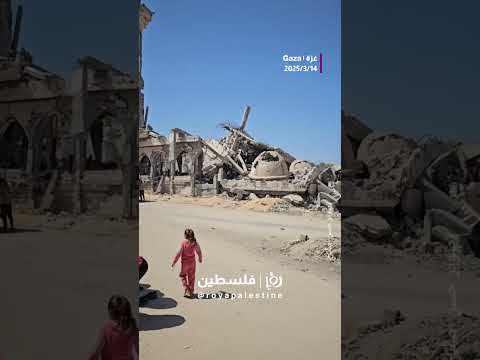 صلاة الجمعة فوق الانقاض#shortvideocomedy  #shorts #short #shortsclip #shortscraft