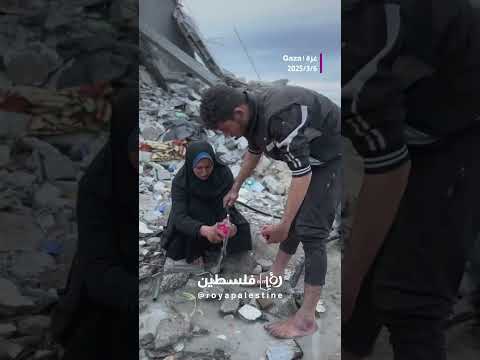 الافطار على الركام في القطاع #shortsvideo #shortvideo #shorts #short